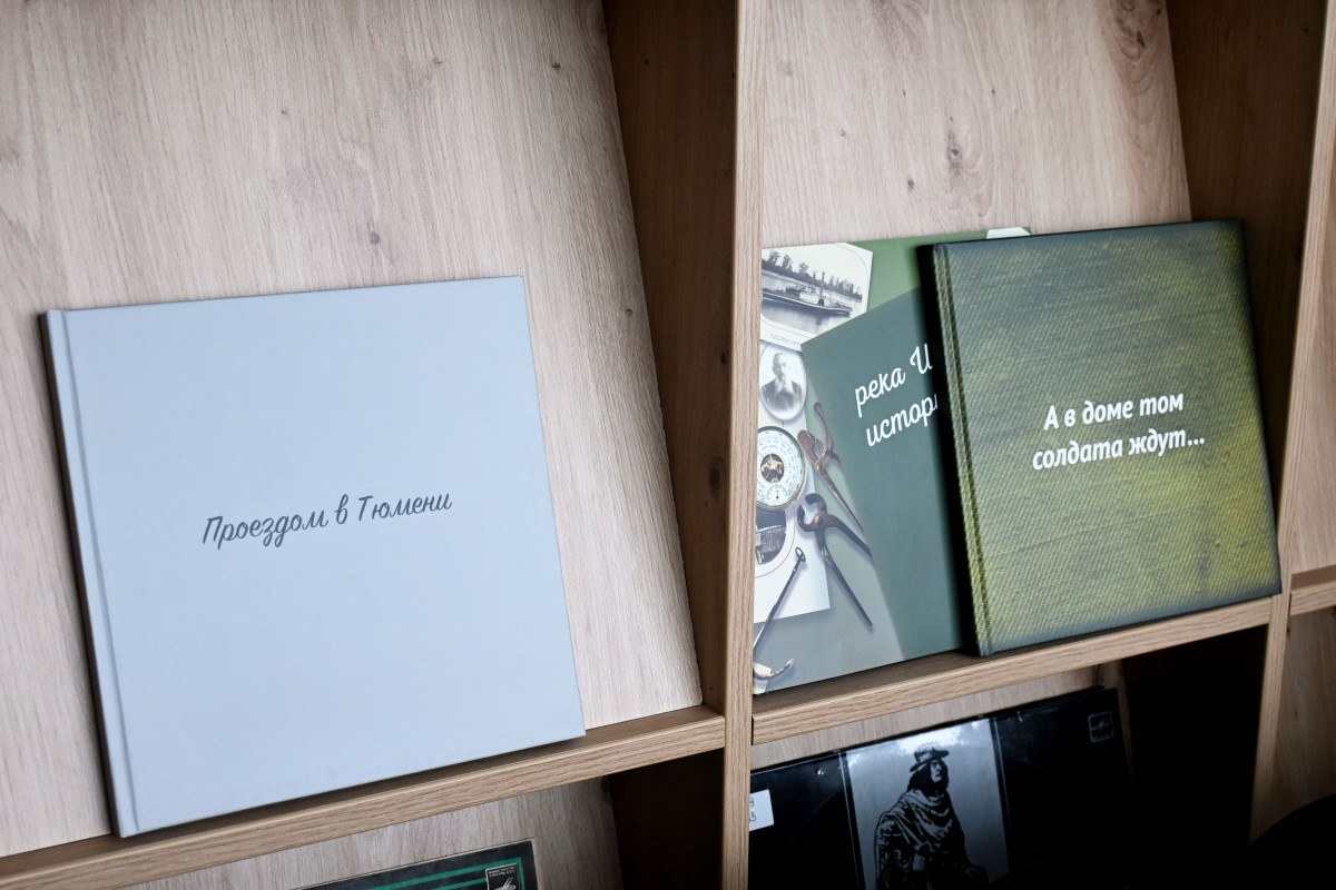Арктический литературный мост: книги в дар